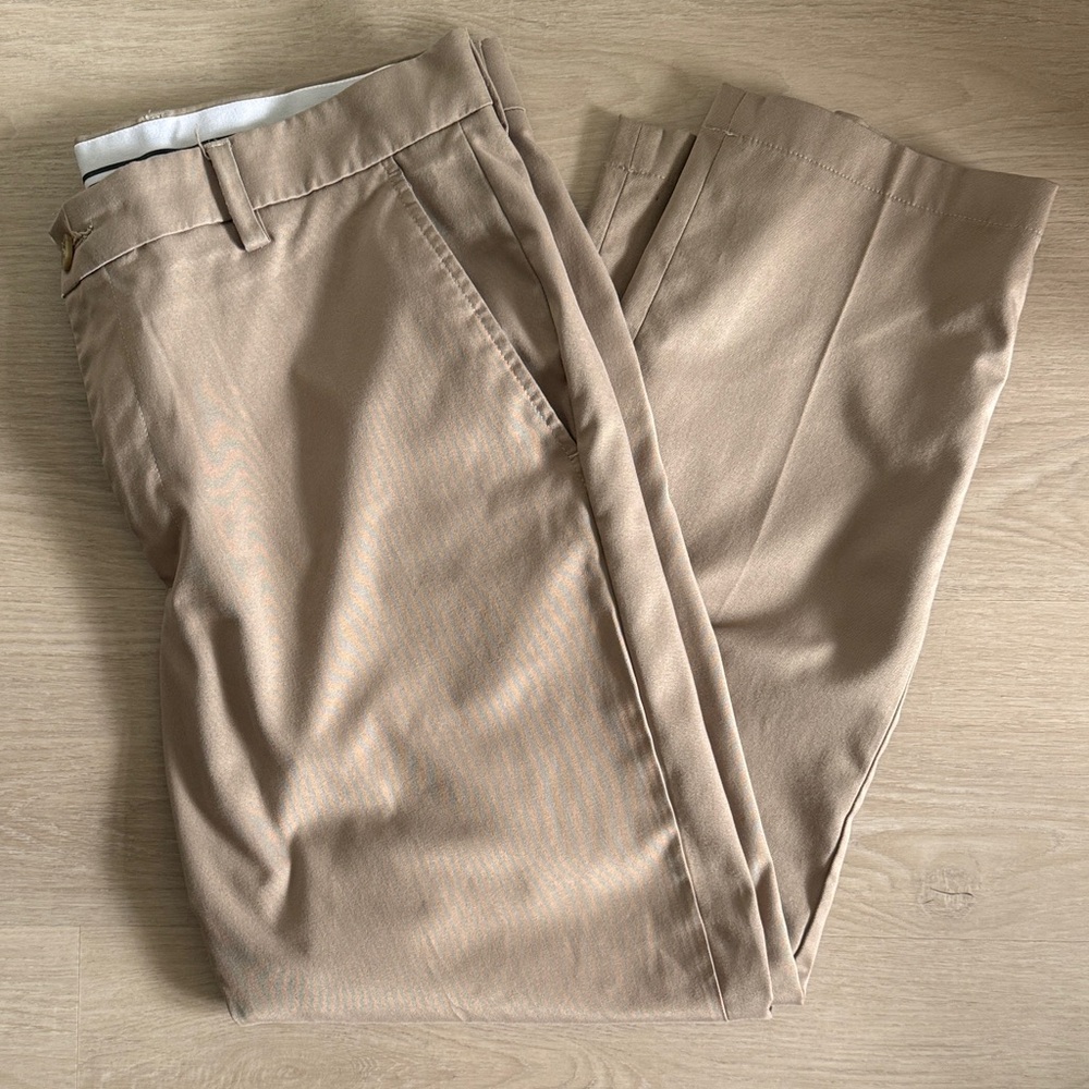 Amazon Essentials Men's Khaki Chinos